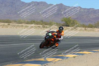 media/Mar-24-2025-Moto Forza (Mon) [[57ce5c5cff]]/3-Beginner Group/Session 3 (Turn 6 Inside)/